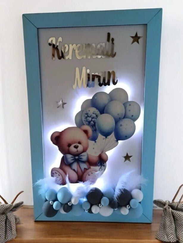 Dikdörtgen Çerçeveli, Işıklı, Ayıcıklı, Toplu Kapı Süsü