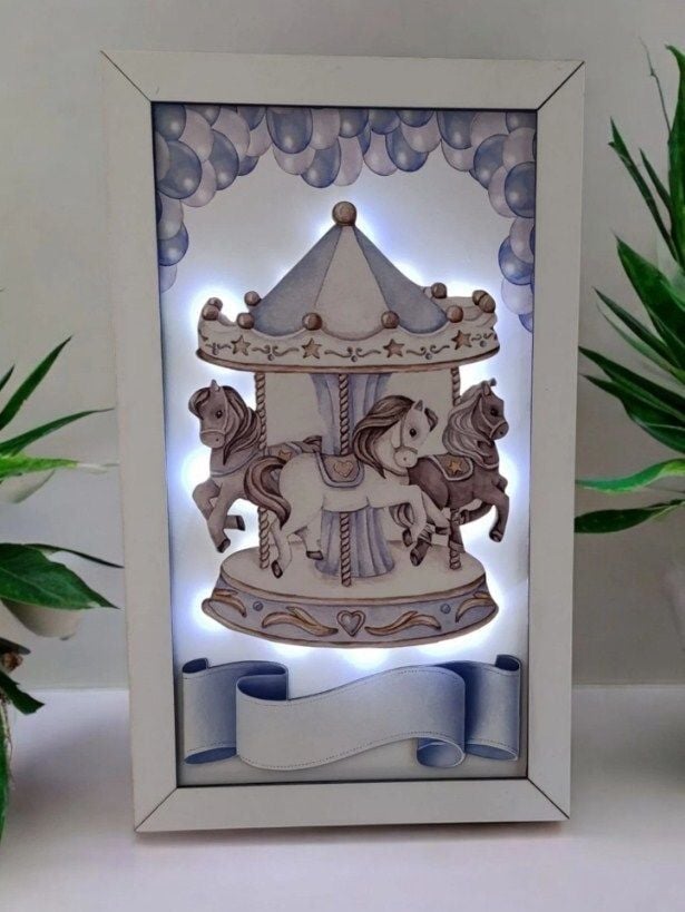 Çerçeveli zemini desenli ışıklı atlı karınca  kapı süsü