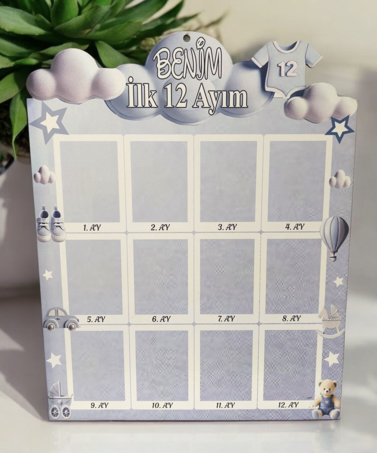 Bulut desenli  mavi 12 ay resim panosu