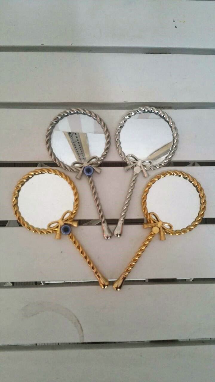 Fiyonklu Taş Takılabilir Nervür Kenarlı El Ayna