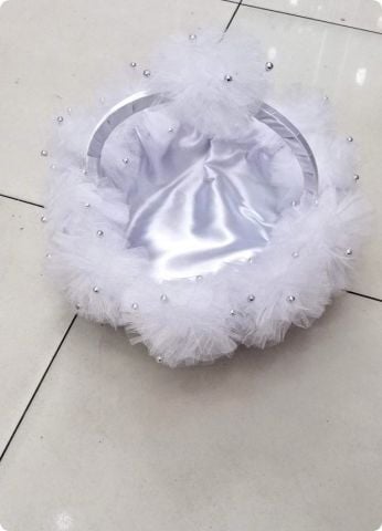 ponponlu incili sepet