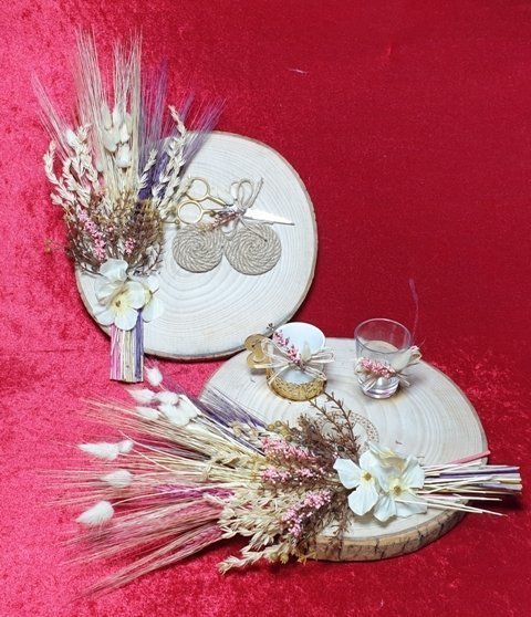 Yandan süslemeli yuvarlak ahşap Tepsi / Damat Kahvesi