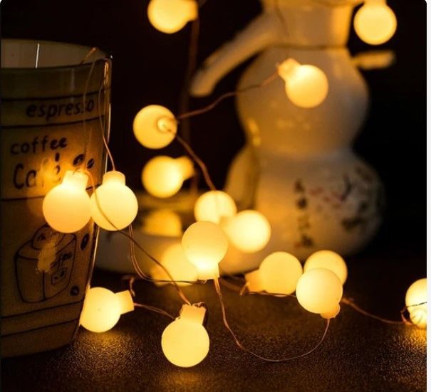 3 mt 20 Led Beyaz Top Gün ışığı Pilli 2 Kademeli
