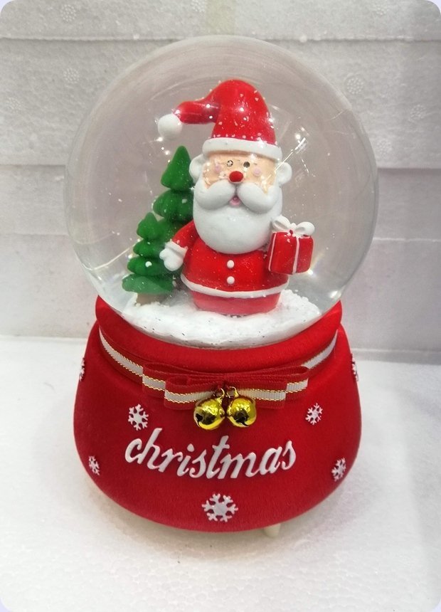 Yılbaşı Noel baba Cam fanus / Müzikli Kar küresi
