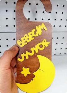 Ahşap Ay dedeli bebeğim uyuyor kapı kolu