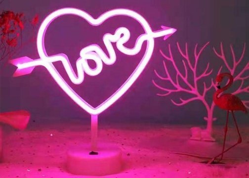 Neon Love Yazılı Masa Gece Lambası USB+Pil