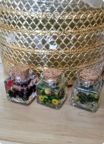 1 Pk Çiçekli Jel Mum (Mantar Kapaklı Kare Kavanoz)