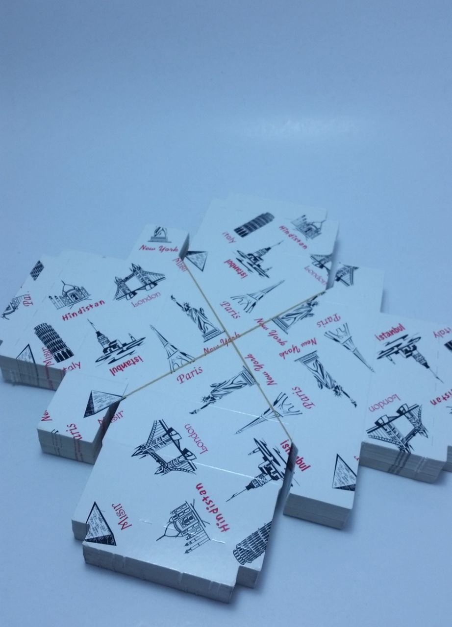 Demonte / Katlanmamış  Altı Karton Kule desenli Asetat kutu