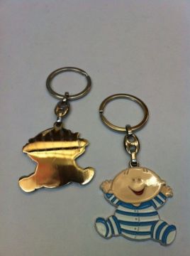 pijamalı bebek metal anahtarlık