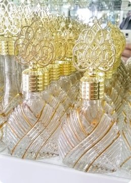 12 li Metal Tepelikli, Yaldızlı Diva Yassı Cam Kolonya Şişesi 50 cc