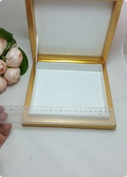 24 Lü Karton Kare Madlen Çikolata Hediye Kutusu (21x21 cm Orta Boy 48 lik)