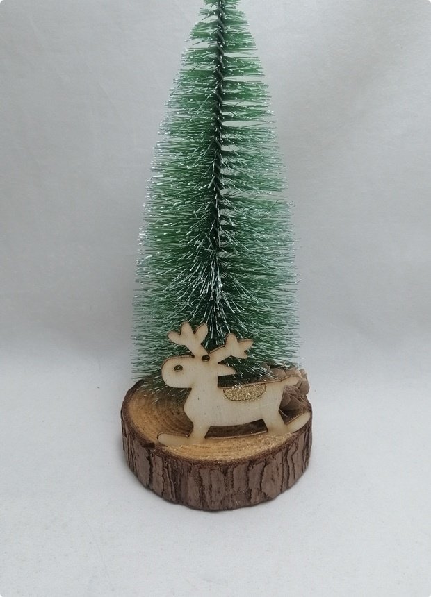25 cm Mini Masaüstü Geyikli Yılbaşı Çam Ağacı