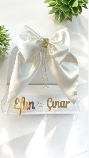 İsme Özel Fiyonklu Pleksi Çanta (25*18*22cm)