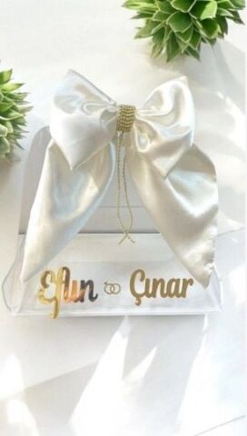 İsme Özel Fiyonklu Pleksi Çanta (25*18*22cm)