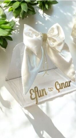 İsme Özel Fiyonklu Pleksi Çanta (25*18*22cm)