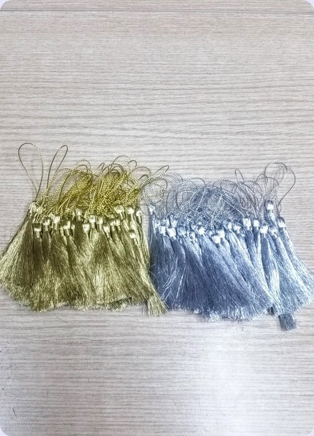 100 lü Yaldızlı Simli Püskül