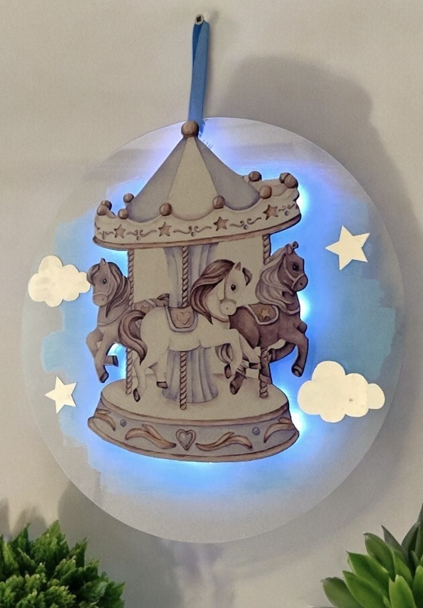 Atlı Karınca Dekorlu Işıklı Pleksi Kapı süsü