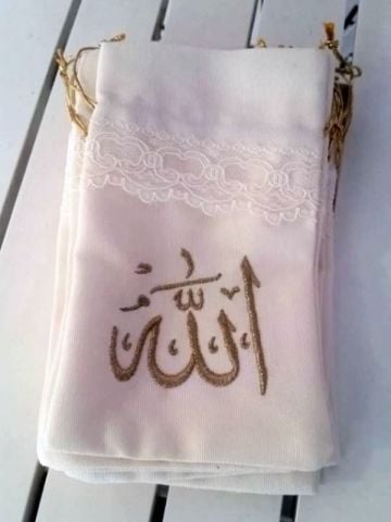 Allah ve Muhammed Nakışlı Keseler