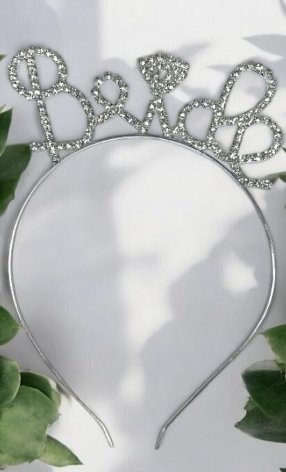 Taşlı metal Yüzüklü Bride taç