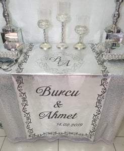 Deri işlemeli runner