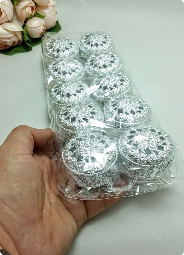 10 Lu Desenli Ayaklı Yuvarlak Pvc Kutu