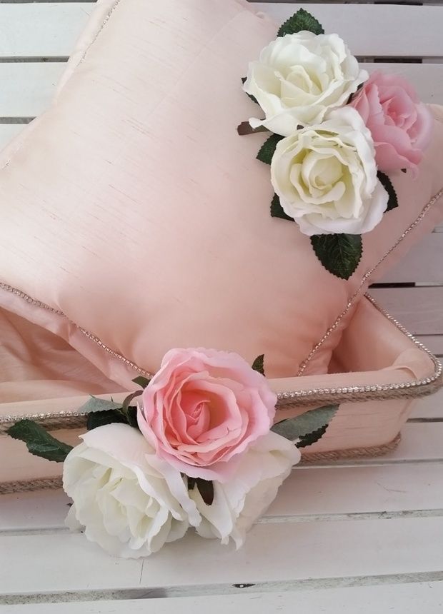 2 li set güllü (Sepet + Takı yastığı)