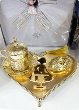 Kalp Tepsili Damat Kahve Fincanı Seti