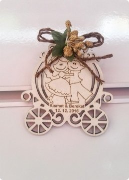 Ahşap Bal Kabağı Araba Nikah Şekeri (İsim Yazılı ,Lazer Kesim)