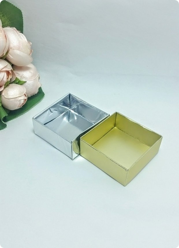 50 li 6x6x3 cm Altı Karton, Üstü Asetat/Şeffaf Kapaklı Kutu