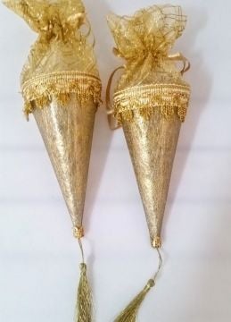 Gold Püsküllü Pvc Külah