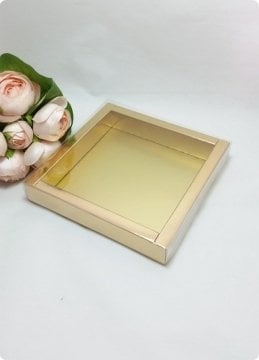 19x19 Cm Altı Karton, Üstü Asetat/Şeffaf Kapaklı Kare Kutu 20 Lu