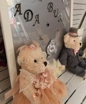 Süslü İkiz Bebek İçin Peluş Ayıcıklı  Çerçeveli Kapı Süsü