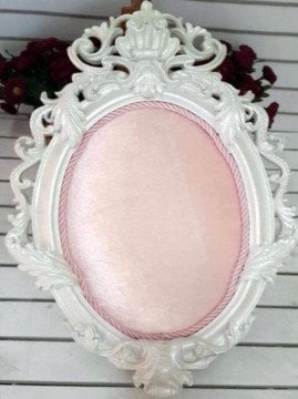 Bebek Odası ; Barok Yapraklı Polyester,Kumaş ( Pembe Kadife ) Kaplı Kapı Süsü Fon