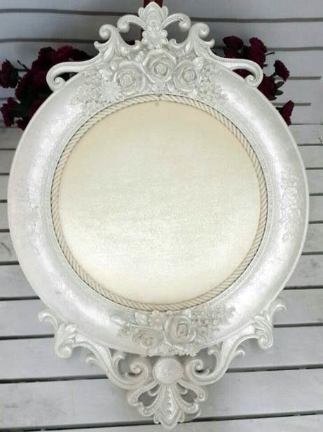 Bebek Odası ; Yuvarlak İşlemeli Polyester Kumaş  ( Krem Kadife) Kaplı Kapı Süsü Fon