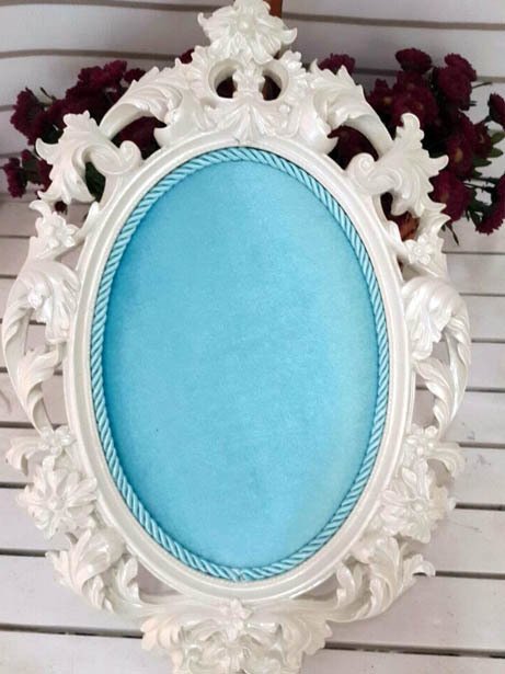 Bebek Odası ; Barok Oymalı Polyester,Kumaş ( Mavi Kadife ) Kaplı Kapı Süsü Fon