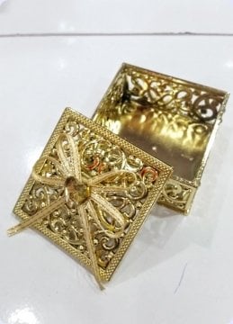 12 Li 5,5 cm İşli Kare Kutu