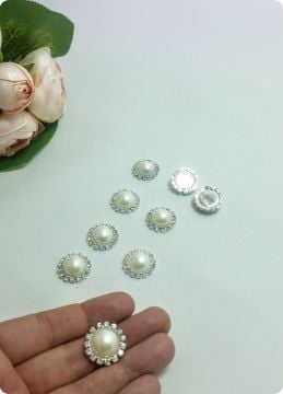 Etrafı Taşlı Büyük inci