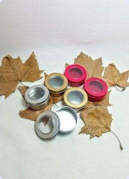 12 Lİ Pencereli Yuvarlak Metal / Teneke Kutu