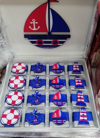 Ahşap Denizci Figürlü Bebek Çikolata Seti