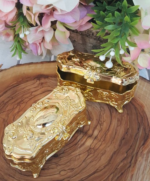 Metalize Kaplama Sandık Formunda Kutular