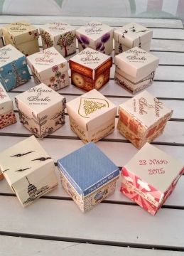 24 Adet Baskılı Baskısız Küp Karton Kutu 5X5X5 Cm