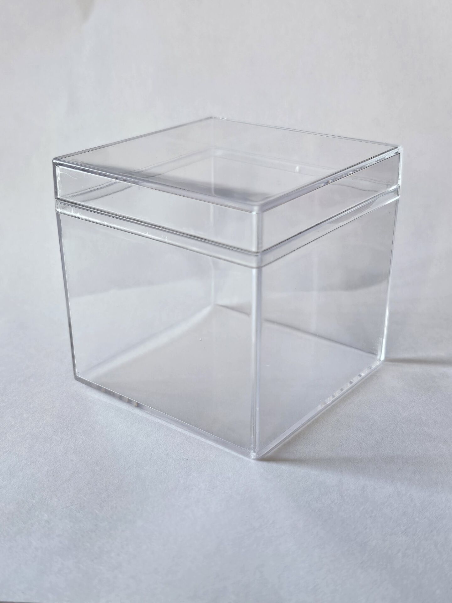 12 li Mika Pleksi Küp Kutu 7x7x7 cm