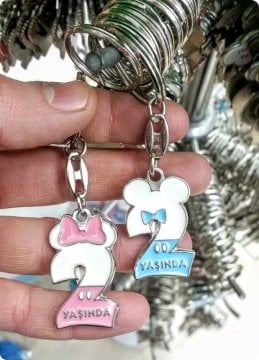 20 Li 2 Yaş Bebek Metal Anahtarlık