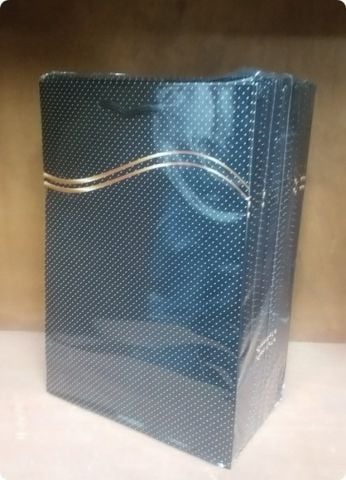 25 Li 17x25 cm Selefonlu Karton Çanta / Poşet Siyah Zemin