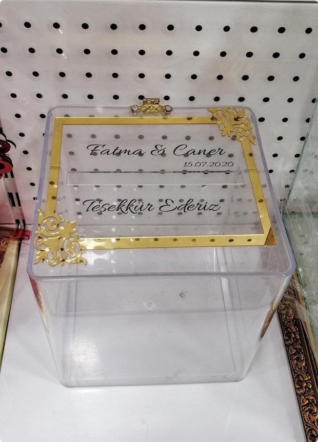 Şeffaf Takı Sandığı