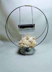 Çiçek Dekorlu 30 cm Masaüstü Yuvarlak İsimlik