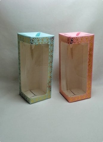 8X8X21 Cm Altın Yaldızlı Pencereli Bebek Hediyelik Kutu