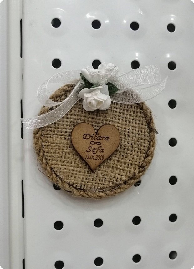Çuval Ahşap Kalpli Magnet (Söz, Nişan, Nikah, Şekeri)