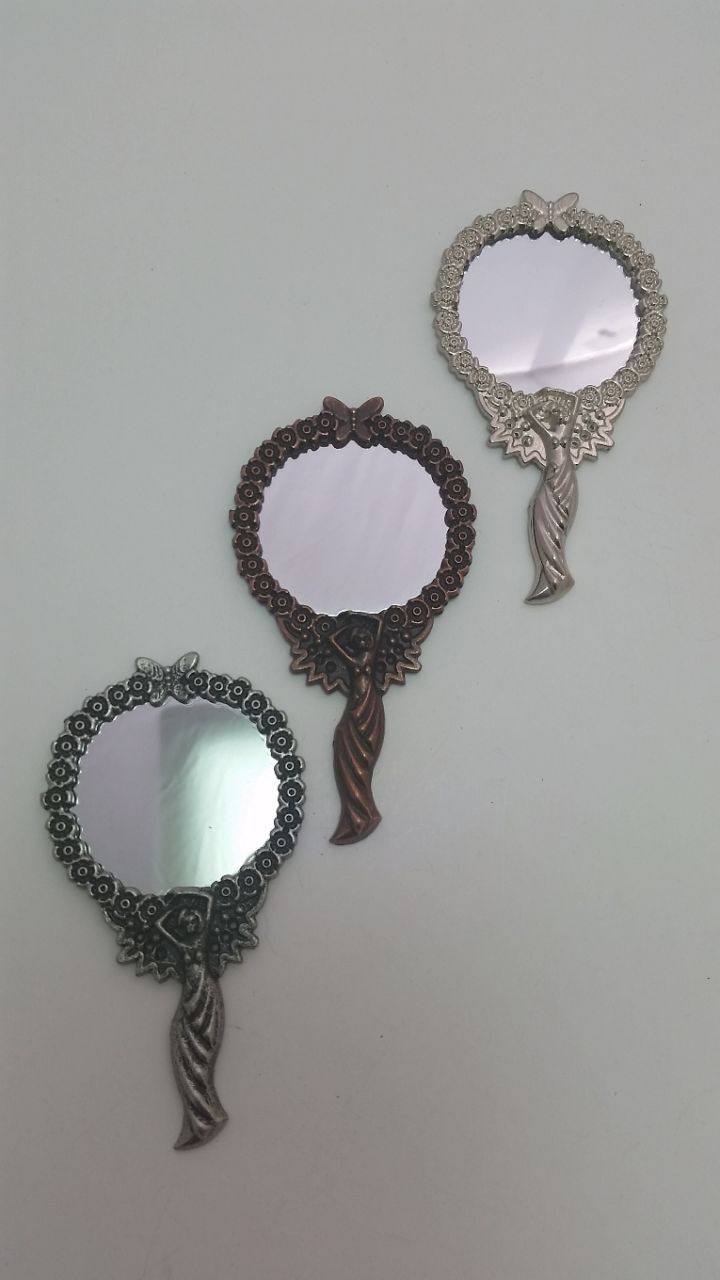 Su Perili & Kelebekli Metal Döküm Ayna