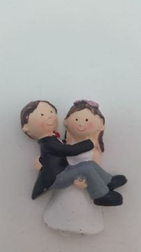 Damat kucakta biblo 10 lu